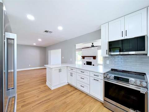 381 Westwinds Drive, Palm Harbor FL - photo 14 of 70