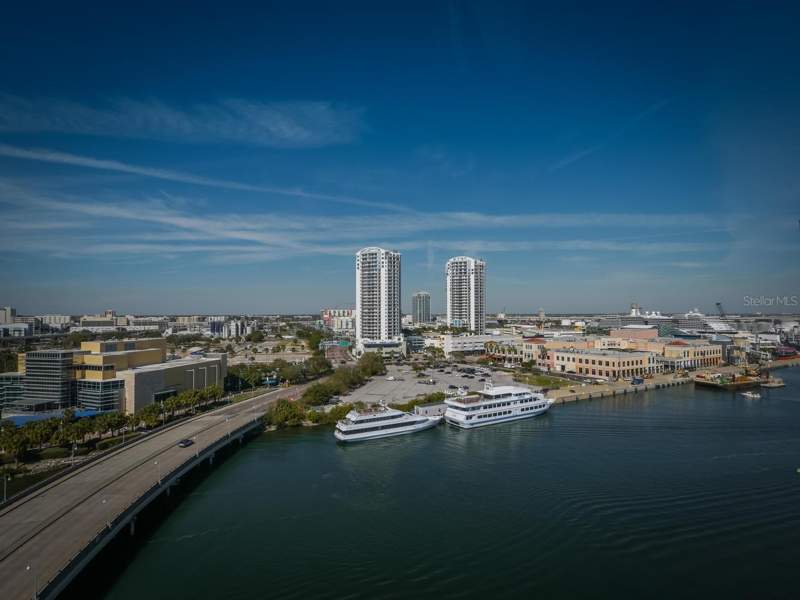 3 bedroom Condominium at 600 Garrison Cove Lane #2B, The Garrison A Condo, Tampa — photo 4