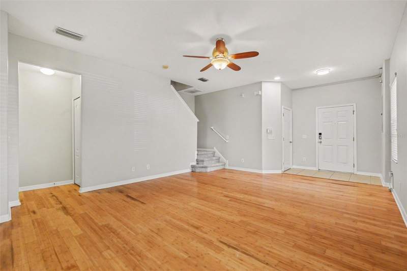 3 bedroom Townhouse at 10536 Shady Falls Court, River Walk, Riverview — photo 5