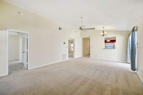 4967 Heron Run Circle, Leesburg FL - photo 7 of 34