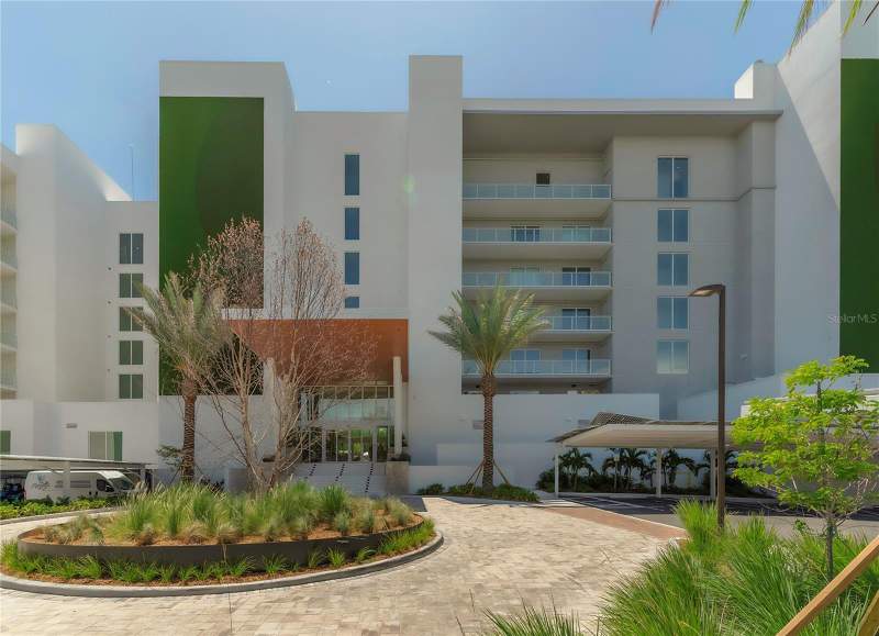 2 bedroom Condominium at 1020 Sunset Point Road #302, Serena By The Sea Condo, Clearwater — photo 4