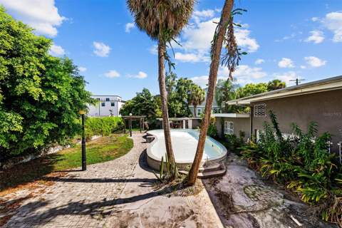 211 S Shore Crest Drive, Tampa FL - photo 6 of 16