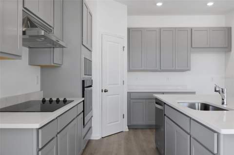 2962 Supermarine Road, Tavares FL - photo 10 of 25