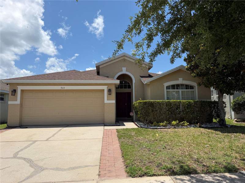 4 bedroom Single Family Residence at 945 Tramells Trail, Remington Prcl O, Kissimmee — photo 4