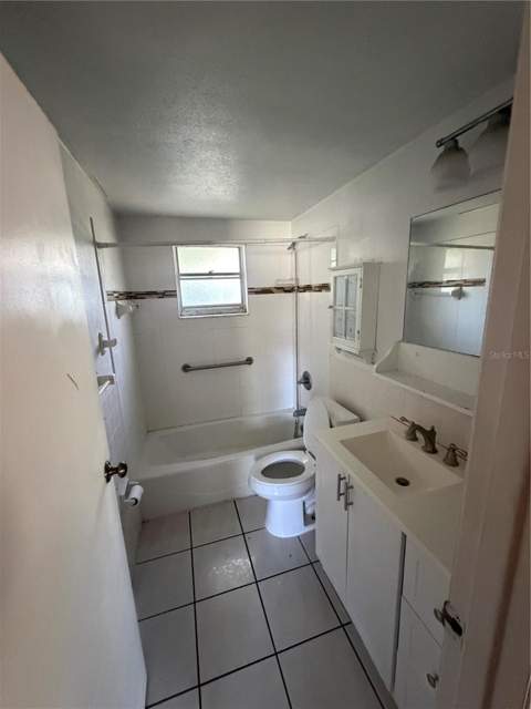 38404 14th Avenue, Zephyrhills FL - photo 7 of 7
