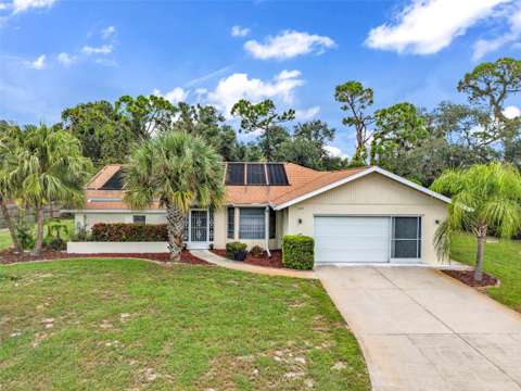 516 Missouri Road, pool for sale in Venice