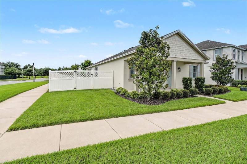 3 bedroom Single Family Residence at 15302 Honeybell Drive, Hamlin Reserve, Winter Garden — photo 3