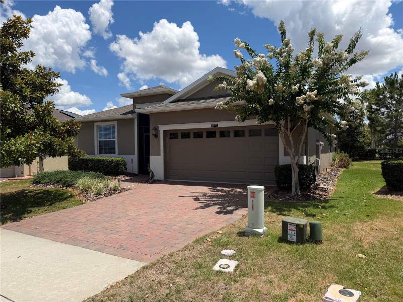 3 bedroom Single Family Residence at 3572 Kinley Brooke Lane, Heritage Hills Ph 6A, Clermont — photo 2