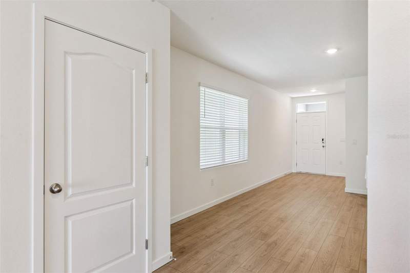 3 bedroom Single Family Residence at 1337 Camellia Bloom Lane, Concorde Ph 3, Sanford — photo 2