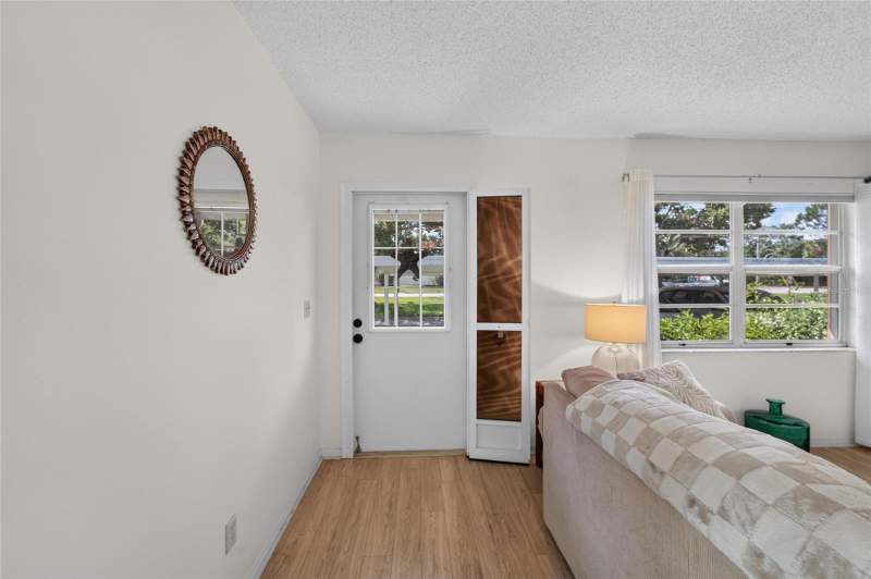 1 bedroom Condominium at 401 De Grasse Place #21, Dorchester A Condo, Sun City Center — photo 4