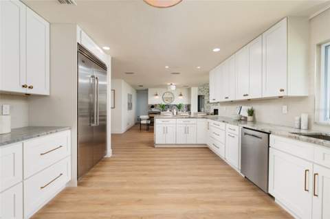 2063 Illinois Avenue, St Petersburg FL - photo 13 of 42