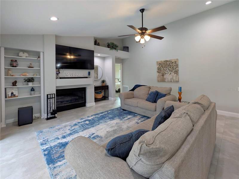 5 bedroom Single Family Residence at 5101 E Longboat Boulevard, Bayside West, Tampa — photo 5