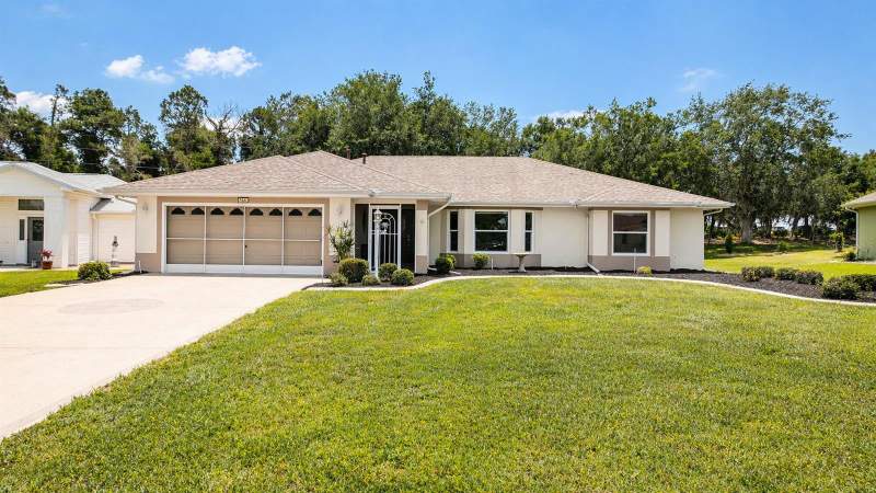 3 bedroom Single Family Residence at 5277 Indian Ocean Loop, Tavares Royal Harbor Ph 02 Lt 179, Tavares — photo 4