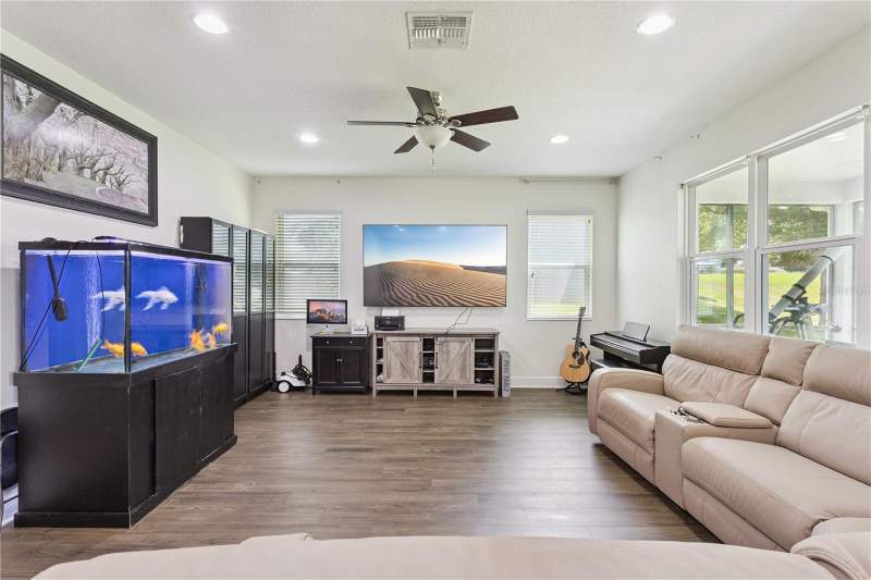 3 bedroom Single Family Residence at 3254 Landing View, Etowah, Tavares — photo 5