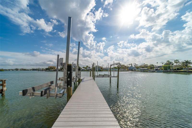 3 bedroom Single Family Residence at 1217 Bay Shore Boulevard, Indian Beach Re-Revised 1st Add, Indian Rocks Beach — photo 2