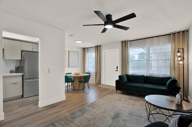 1 bedroom Condominium at 6015 19th Street #302, Town Apts Condo, St Petersburg — photo 5