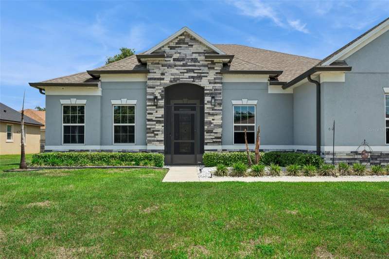 4 bedroom Single Family Residence at 714 Oaks Shores Road, Leesburg Majestic Oaks Shores, Leesburg — photo 2