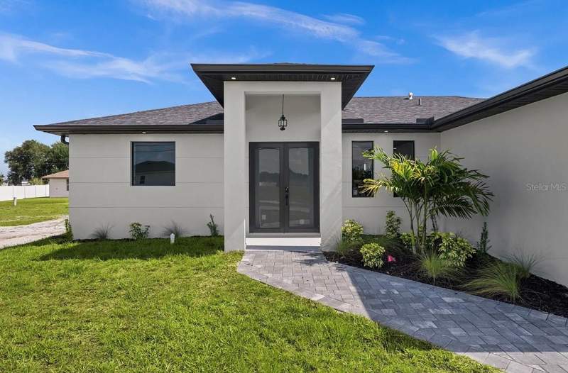 3 bedroom Single Family Residence at 1805 NW 12th Street, Cape Coral, Cape Coral — photo 3