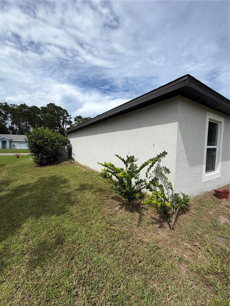 3 bedroom Single Family Residence at 65 Ryecliffe Drive, Palm Coast Sec 29, Palm Coast — photo 5