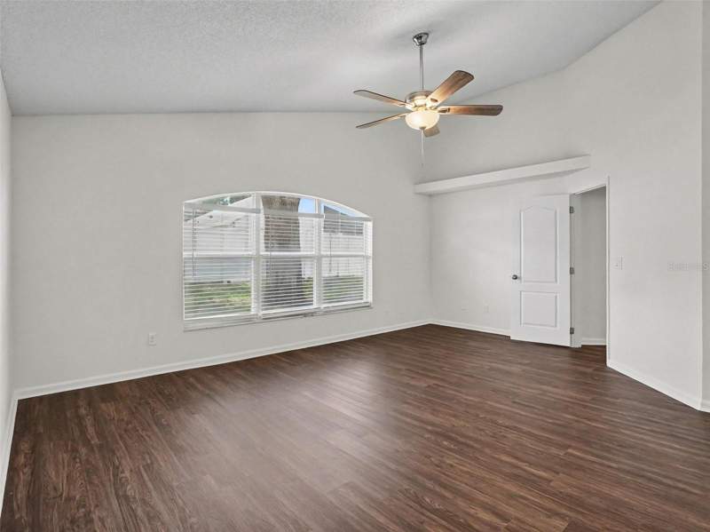 3 bedroom Single Family Residence at 15854 Bay Vista Drive, Weston Hills Sub, Clermont — photo 4