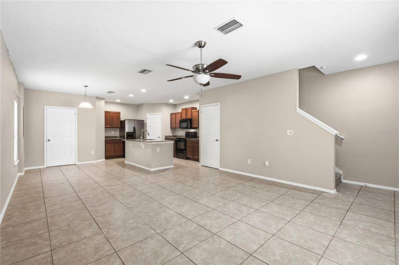 2 bedroom Townhouse at 4715 Chatterton Way, Magnolia Park Central Ph B, Riverview — photo 5