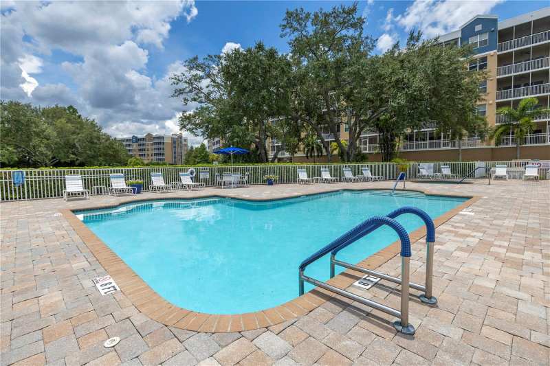 2 bedroom Condominium at 960 Starkey Road #2202, Golf Lake Condo 2 At East Bay, Largo — photo 1