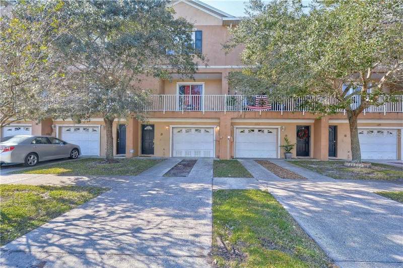 Thomas Townhomes