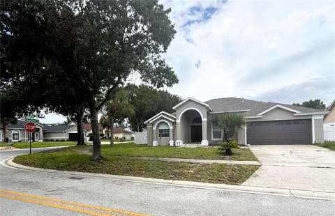 16123 Dogwood Hill Street, pool for sale in Clermont