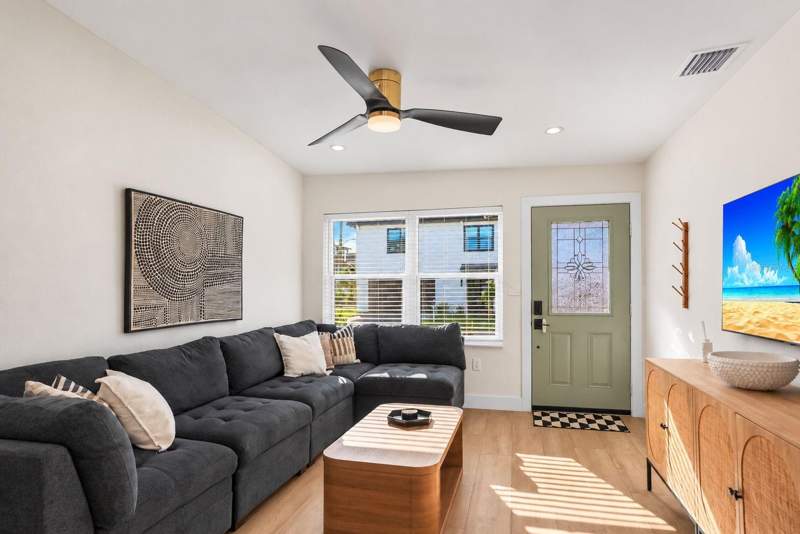 3 bedroom Single Family Residence at 170 145th Avenue, Madeira Shores Sub, Madeira Beach — photo 5