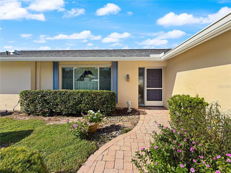 3 bedroom Single Family Residence at 13655 Las Palmas Drive, Del Prado Imperial, Largo — photo 2