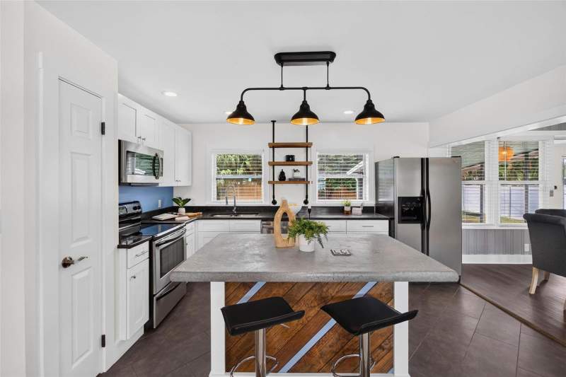 2 bedroom Single Family Residence at 3312 Melton Street, Summit Park 3rd Add, St Petersburg — photo 4