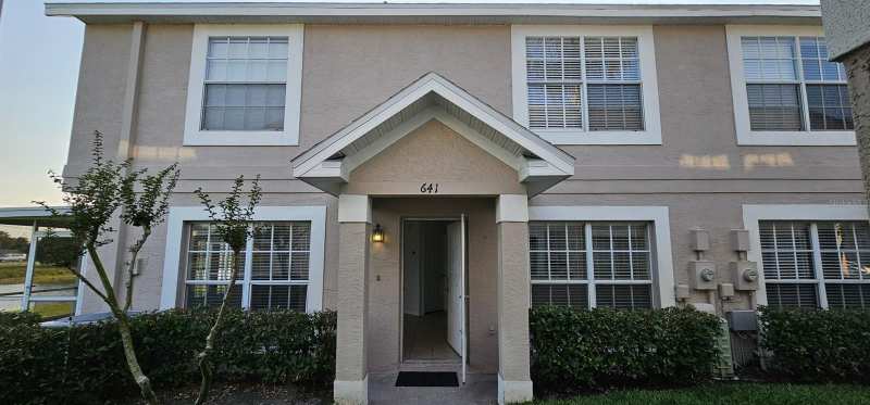 2 bedroom Townhouse at 641 Kensington Lake Circle, 2HF | The Townhomes At Kensington Phase E, Brandon — photo 1