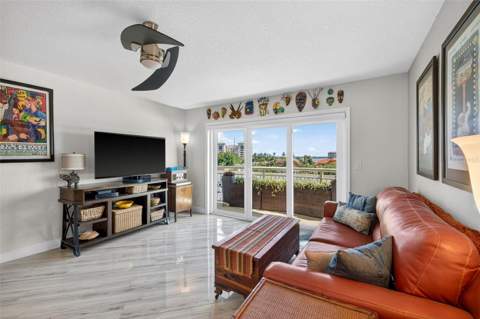 4900 Brittany Drive #409, St Petersburg FL - photo 6 of 6