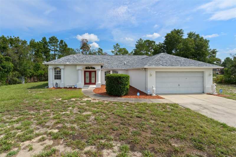 3 bedroom Single Family Residence at 7401 Blackbird Avenue, Royal Highlands, Weeki Wachee — photo 1