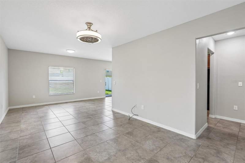 3 bedroom Single Family Residence at 7414 Clary Sage Avenue, Touchstone Ph 1, Tampa — photo 4