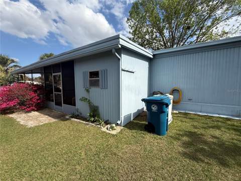 7441 Fairlane Avenue, Brooksville FL - photo 7 of 68