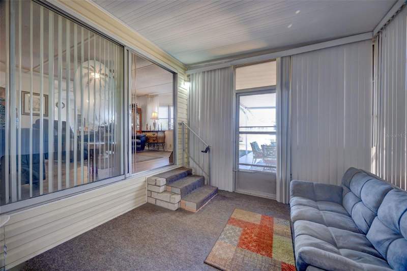 2 bedroom Mobile Home at 7387 Western Circle Drive, High Point Mh Sub, Brooksville — photo 5