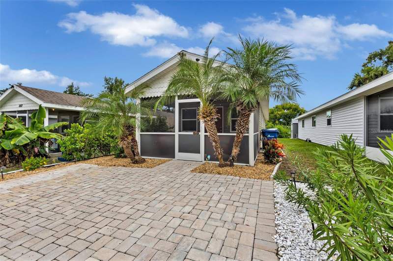 2 bedroom Single Family Residence at 3867 Almond Avenue, Beverly Terrace, Sarasota — photo 5