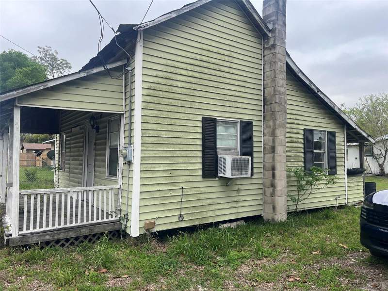 2 bedroom Single Family Residence at 11760 N Williams Street, Dunnellon, Dunnellon — photo 3