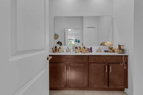 1994 Birnham Wood Bend, Kissimmee FL - photo 18 of 44
