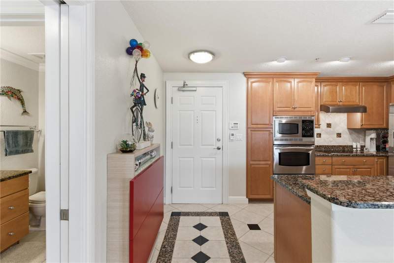 3 bedroom Condominium at 700 N Osceola Avenue #305, Bayview Condo Clearwater, Clearwater — photo 4