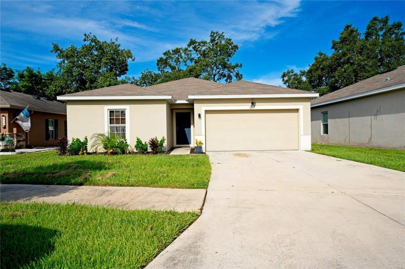 Bayberry WoodsHomes for Sale in Gibsonton, FL