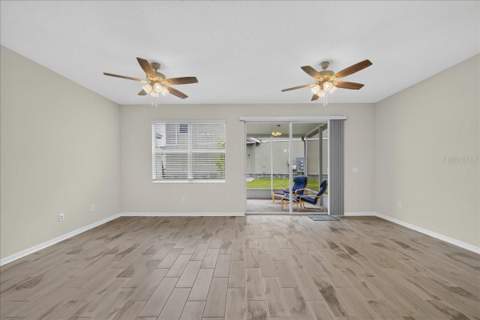 10821 Quickwater Court, Riverview FL - photo 10 of 39