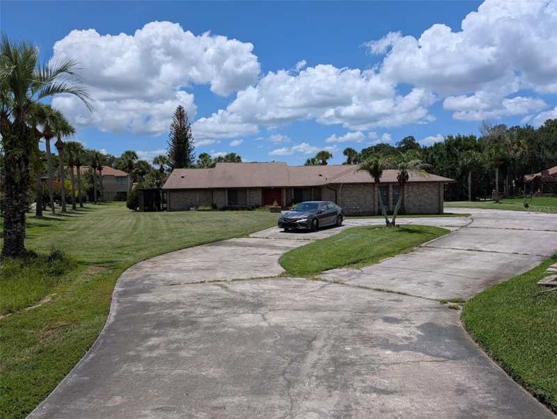 4 bedroom Single Family Residence at 1860 Saha Court, Regal Oak Shores Unit 3, Kissimmee — photo 1