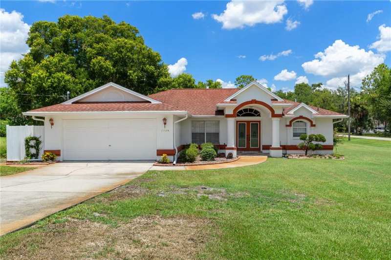 2 bedroom Single Family Residence at 7229 W Milwe Lane, Crystal River, Crystal River — photo 1