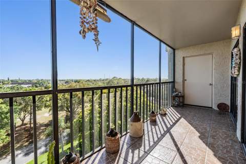 2900 Cove Cay Drive #7B, Clearwater FL - photo 13 of 37