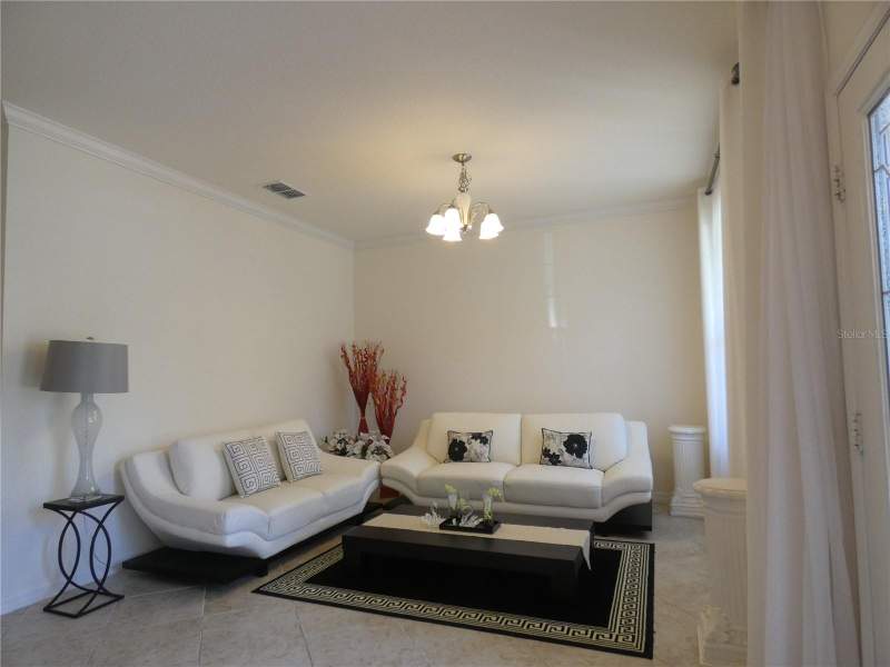 5 bedroom Single Family Residence at 10638 Arbor View Boulevard, Woodland Lakes Preserve Un #3, Orlando — photo 4