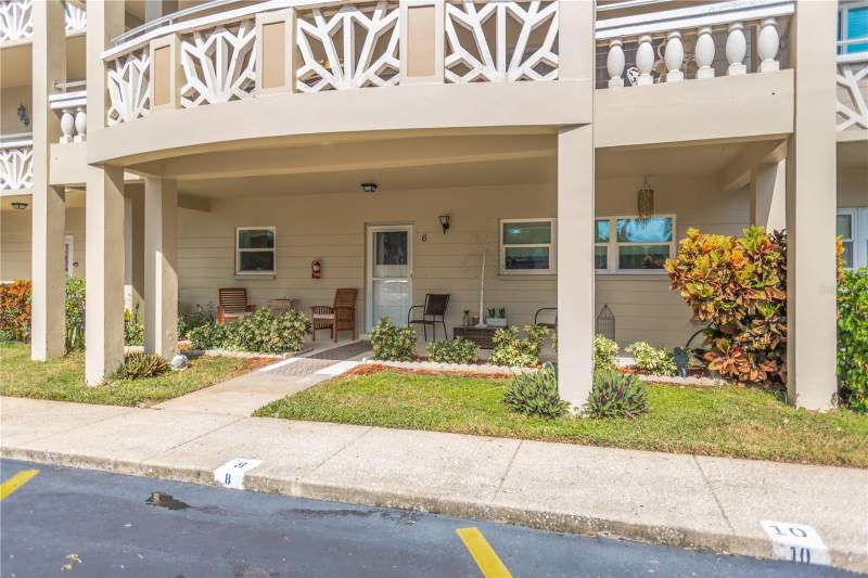 2 bedroom Condominium at 2350 Haitian Drive #6, On Top Of The World, Clearwater — photo 2