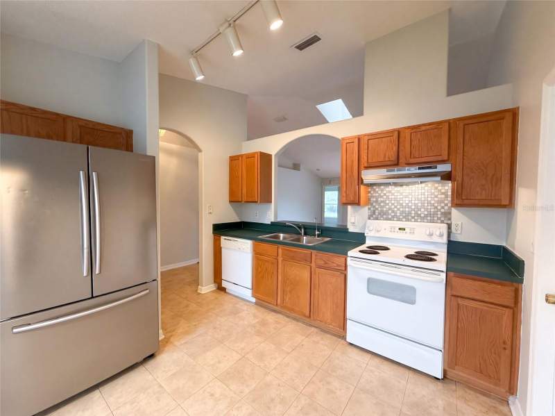 3 bedroom Single Family Residence at 18 Rolland Lane, Palm Coast Sec 32, Palm Coast — photo 2