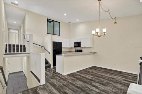 6410 92nd Place #1401, Pinellas Park FL - photo 8 of 31